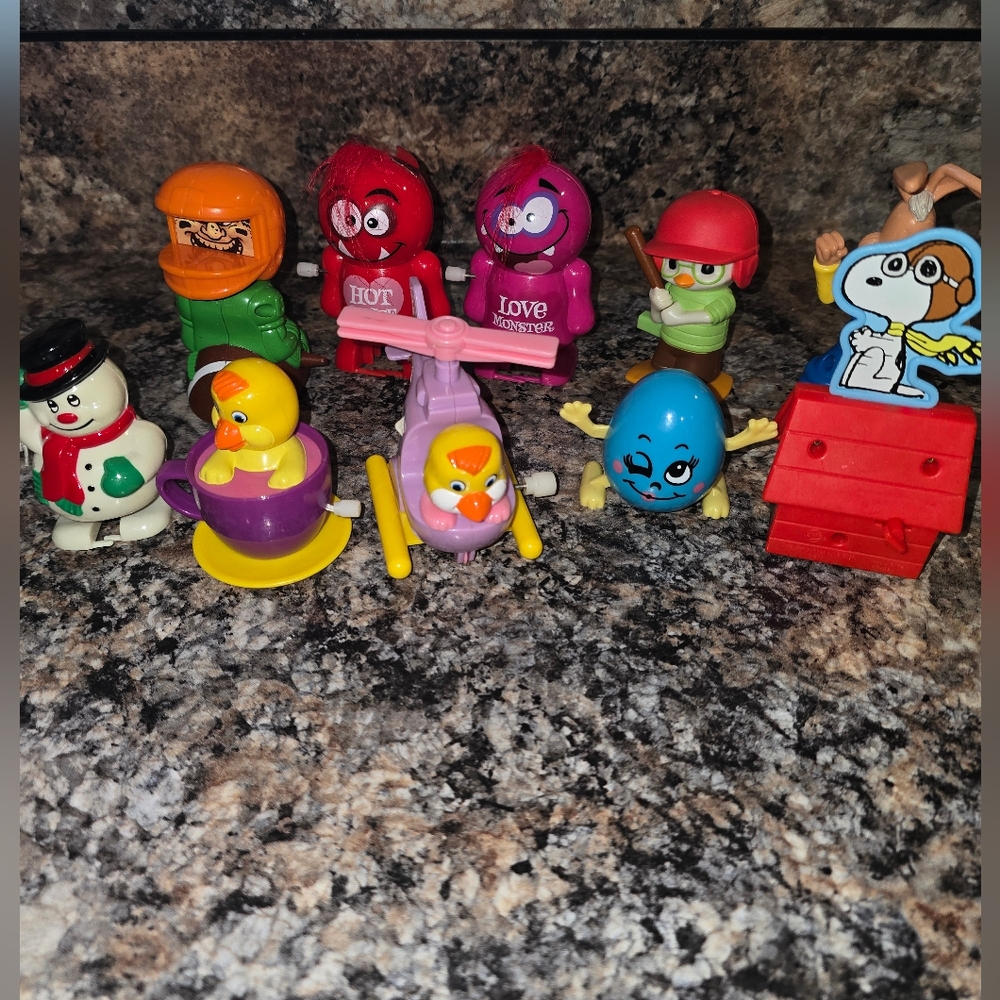 10 Wind Up Colorful Cartoon Character Toy Set